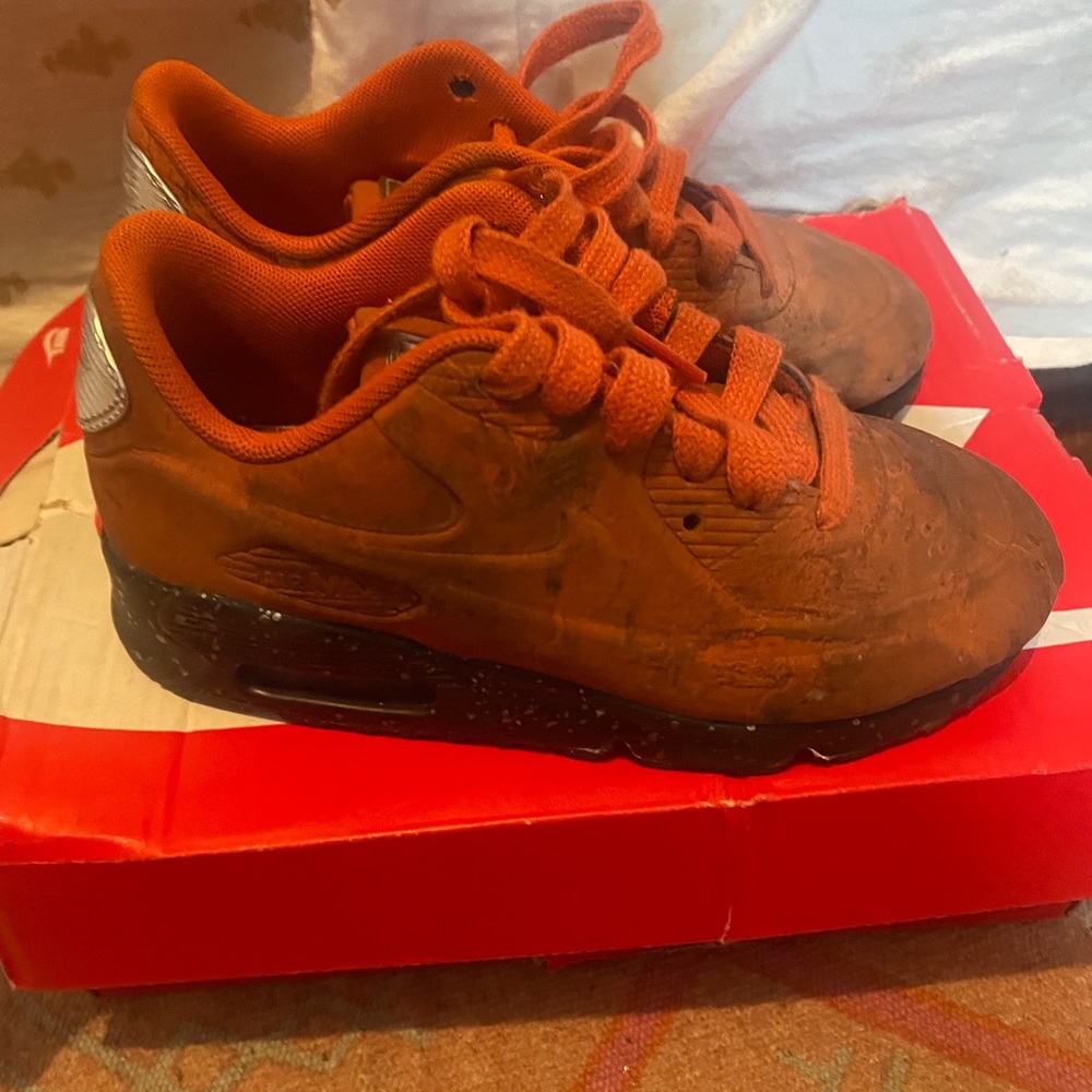 Nike